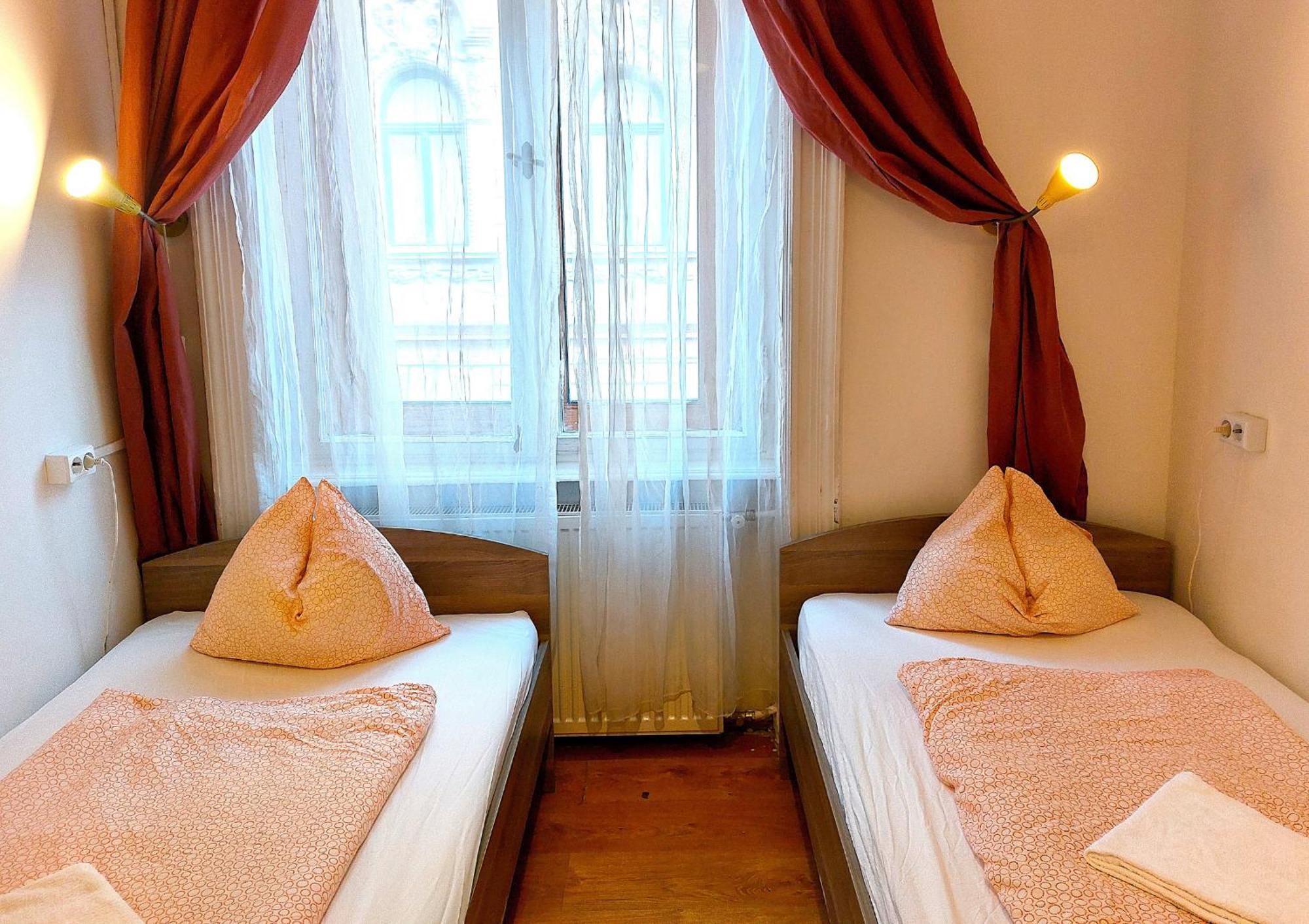 Goodmo Budapest Smart Rooms Exteriör bild