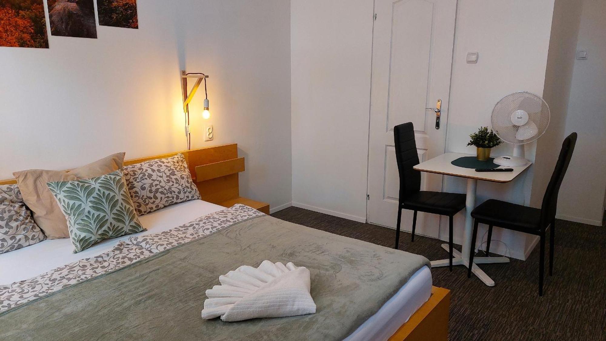 Goodmo Budapest Smart Rooms Exteriör bild
